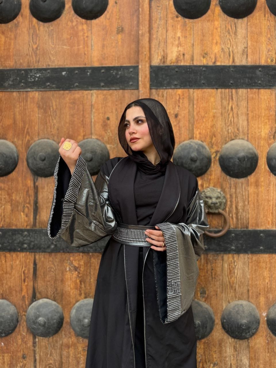 Open Abaya, Sequins, shiny fabric, Separate belt, Rosaline & jersey metallic, Chic
